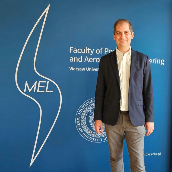 prof. Piotr Krawczyk